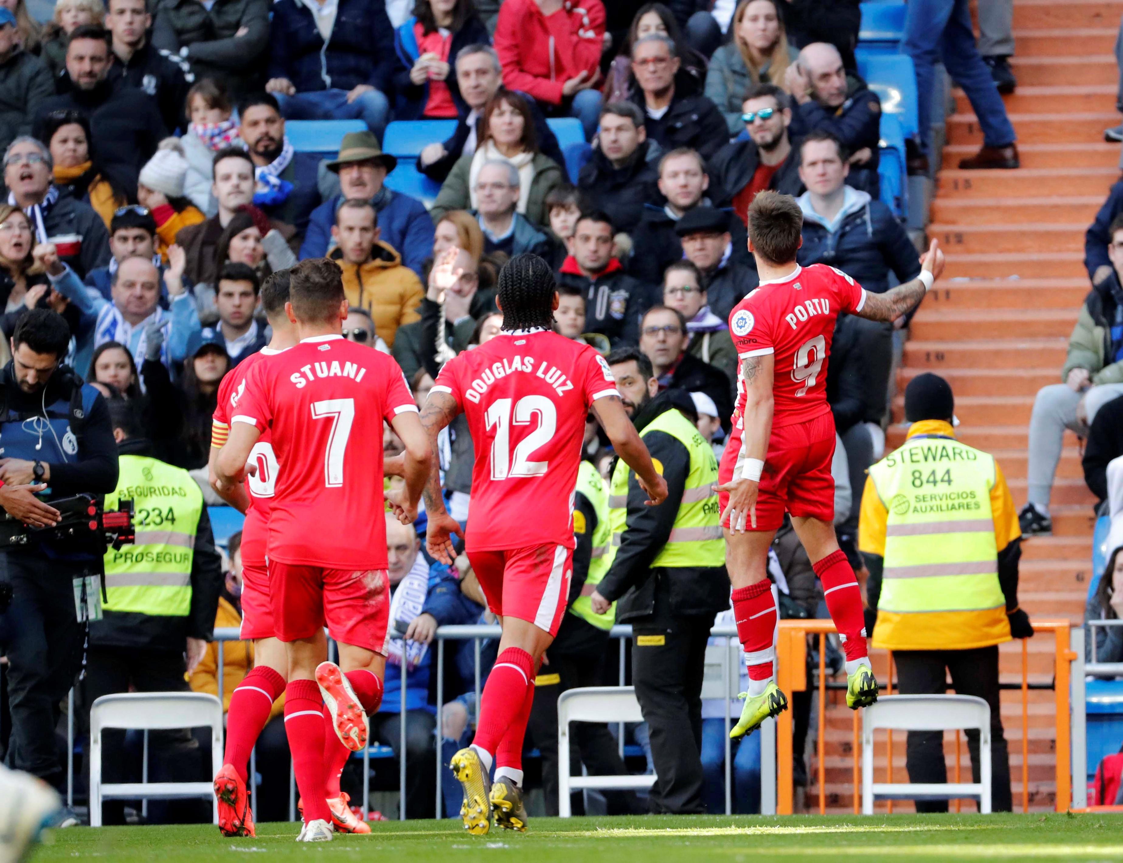 却蕴含着竞 却蕴含着竞